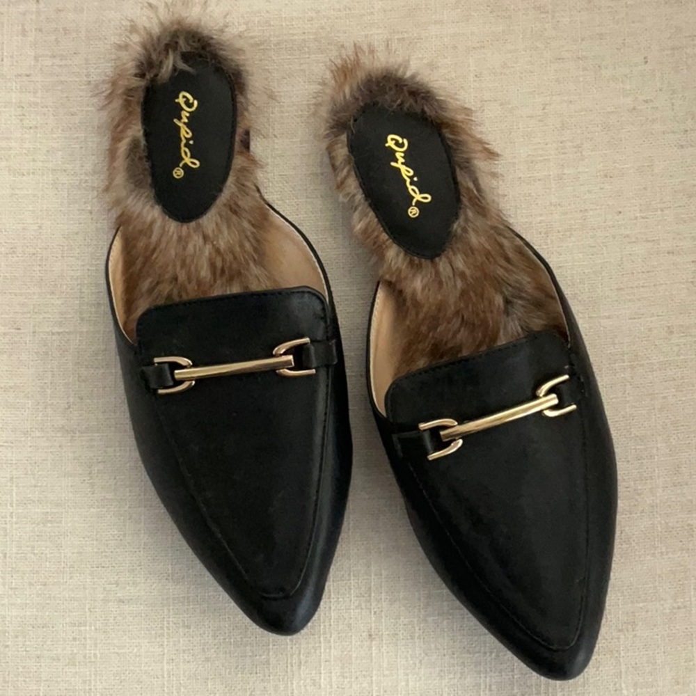 Quipid Black Fur-Lined Mules